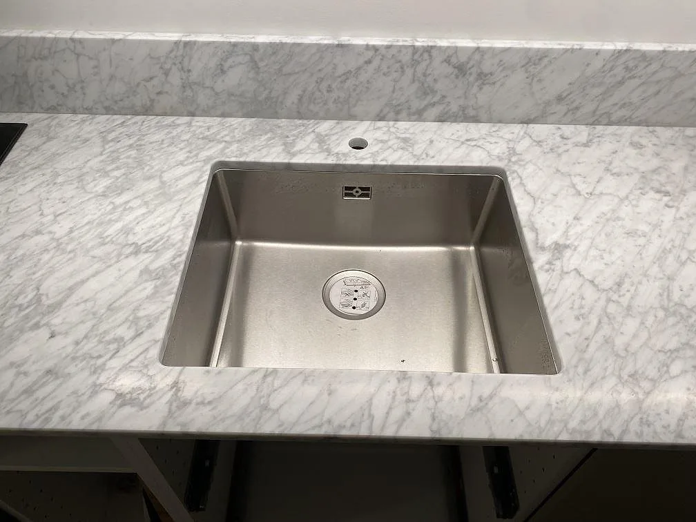 Køkkenbordplade i Carrara C, Stockholm – billede 4