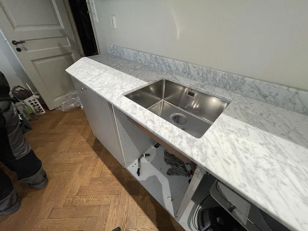 Køkkenbordplade i Carrara C, Stockholm – billede 7