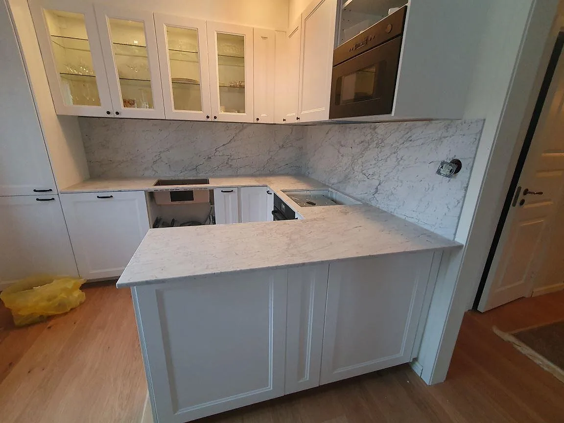Køkkenbordplade i Carrara C, Sundbyberg – billede 3