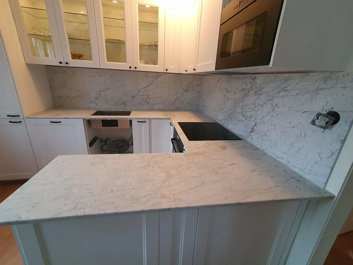 Køkkenbordplade i Carrara C, Sundbyberg – billede 4