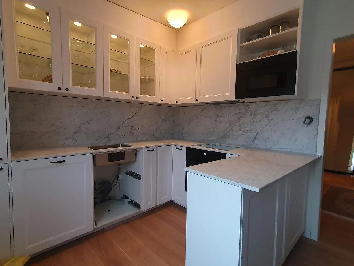 Køkkenbordplade i Carrara C, Sundbyberg – billede 2
