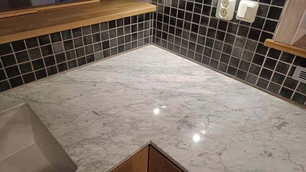 Køkkenbordplade i Carrara C, Timmersdala – billede 4