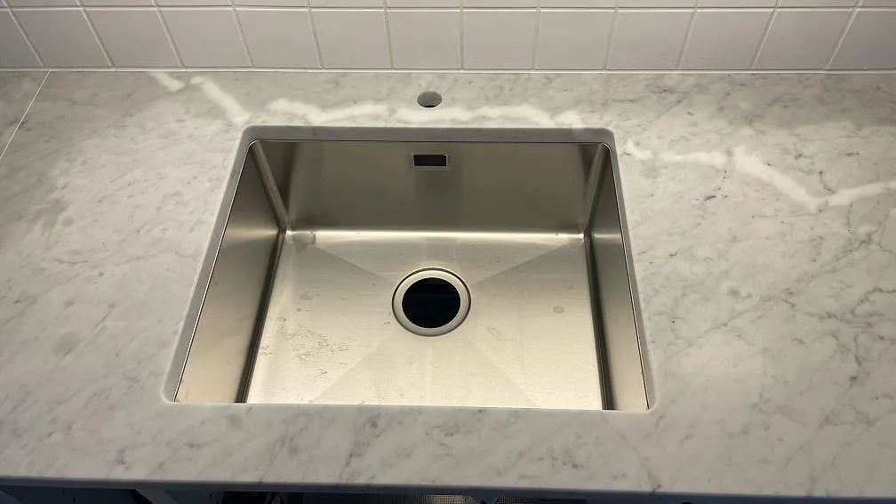 Køkkenbordplade i Carrara C, Torekov – billede 2