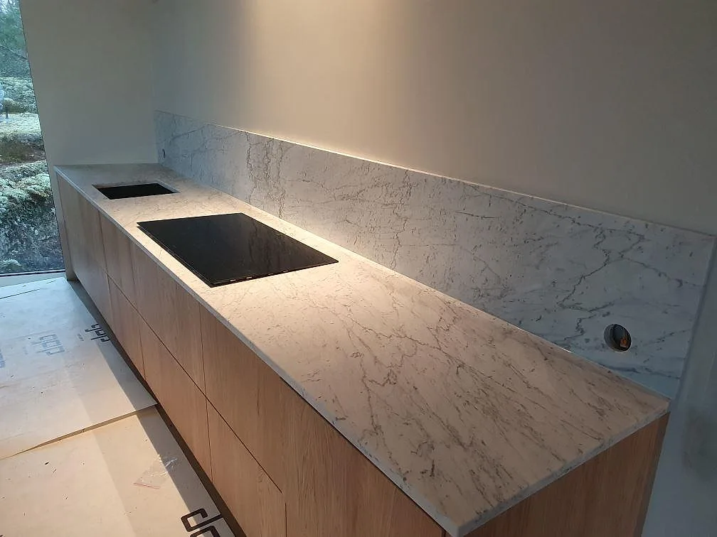Køkkenbordplade i Carrara C, Trosa – billede 2