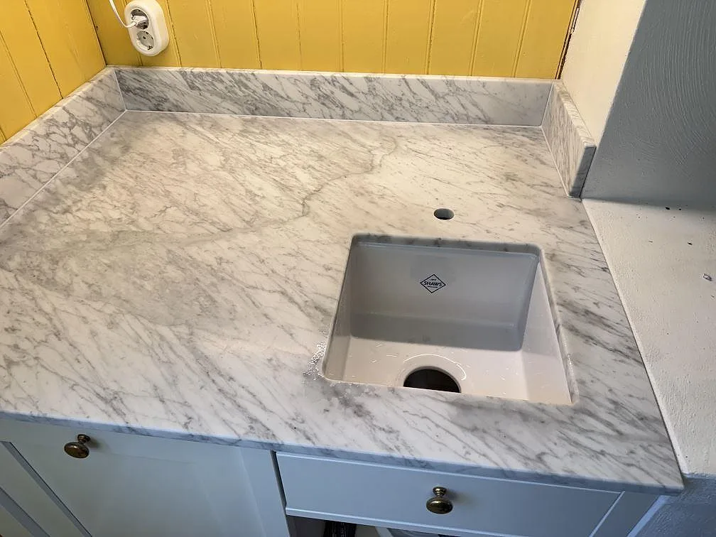 Køkkenbordplade i Carrara C, Uddevalla – billede 2