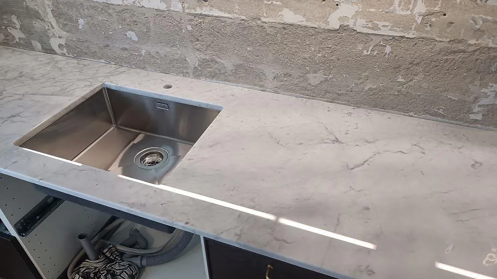 Køkkenbordplade i Carrara C, Västra Frölunda – billede 4
