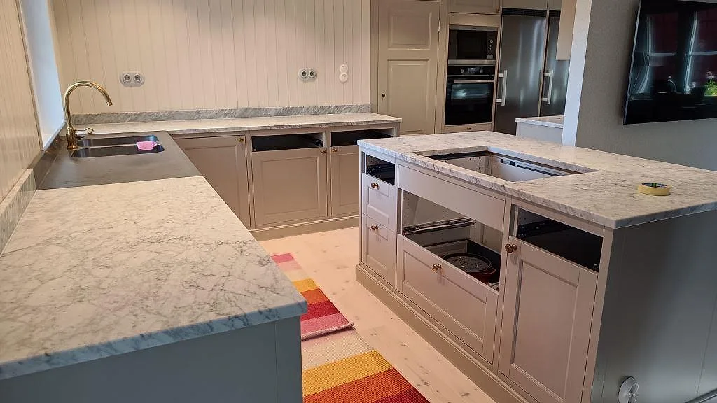 Køkkenbordplade i Carrara C, Vejbystrand