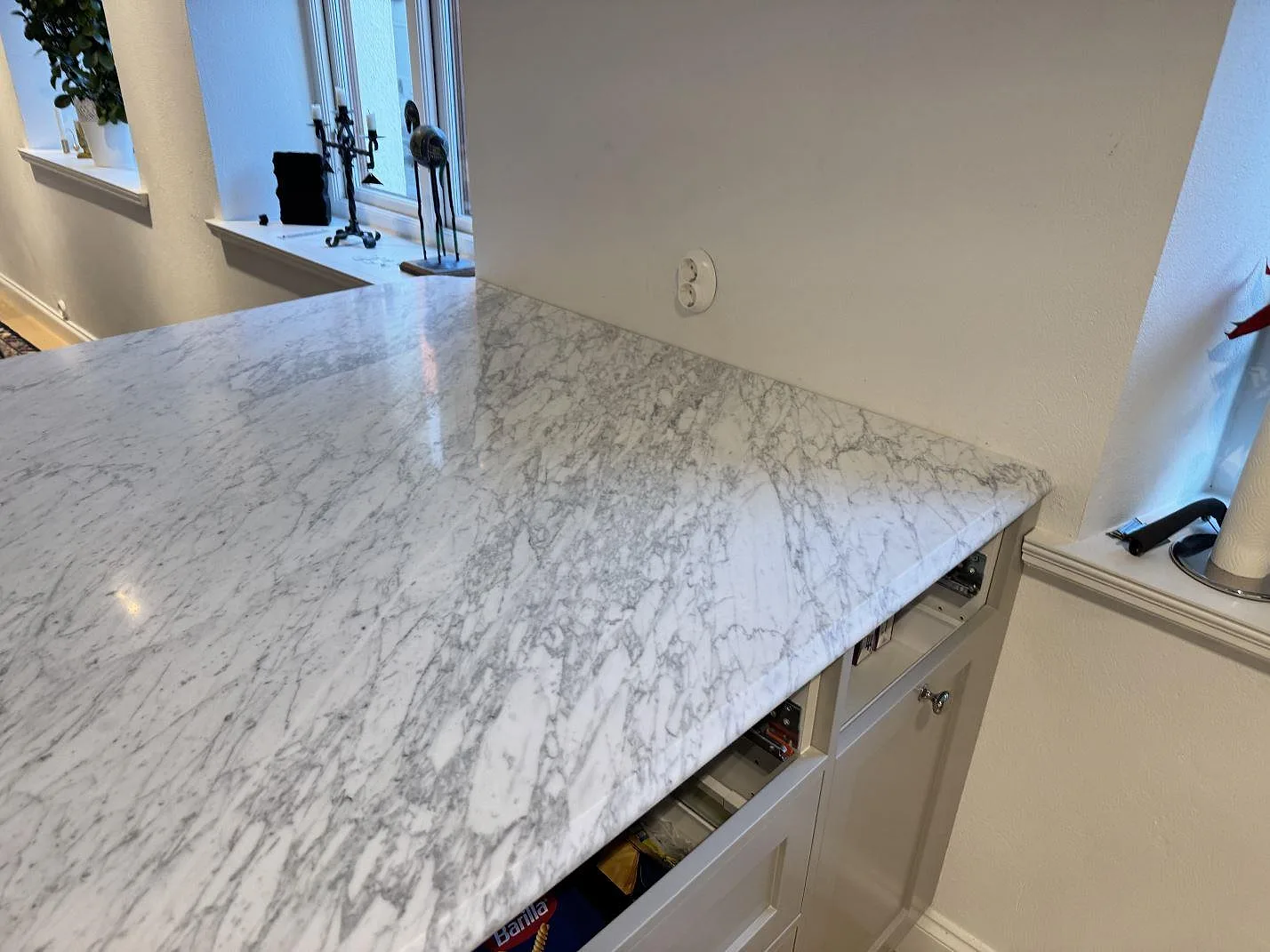 Køkkenbordplade i Carrara C, Ystad – billede 6