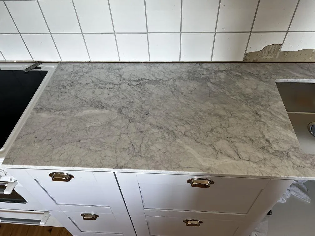 Køkkenbordplade i Carrara C, Hunnebostrand – billede 2