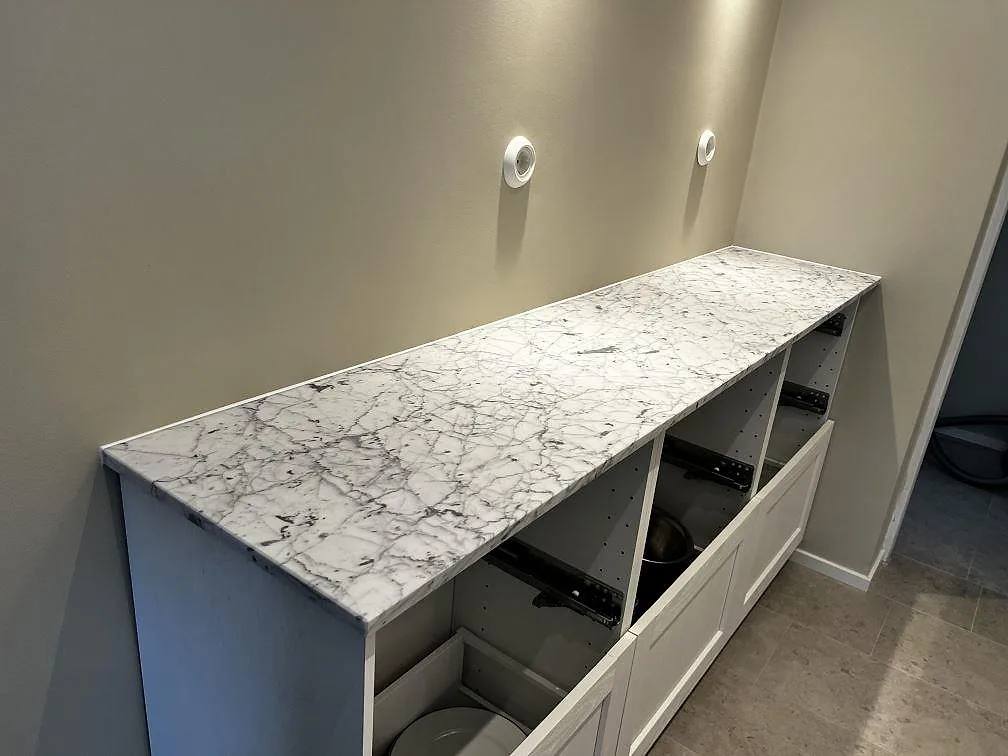Køkkenbordplade i Carrara C, Malmö – billede 2