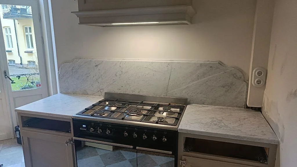 Køkkenbordplade i Carrara C, Malmö