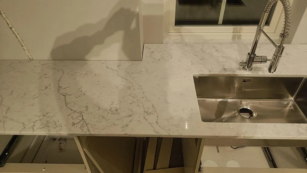 Køkkenbordplade i Carrara C, Rydebäck – billede 3