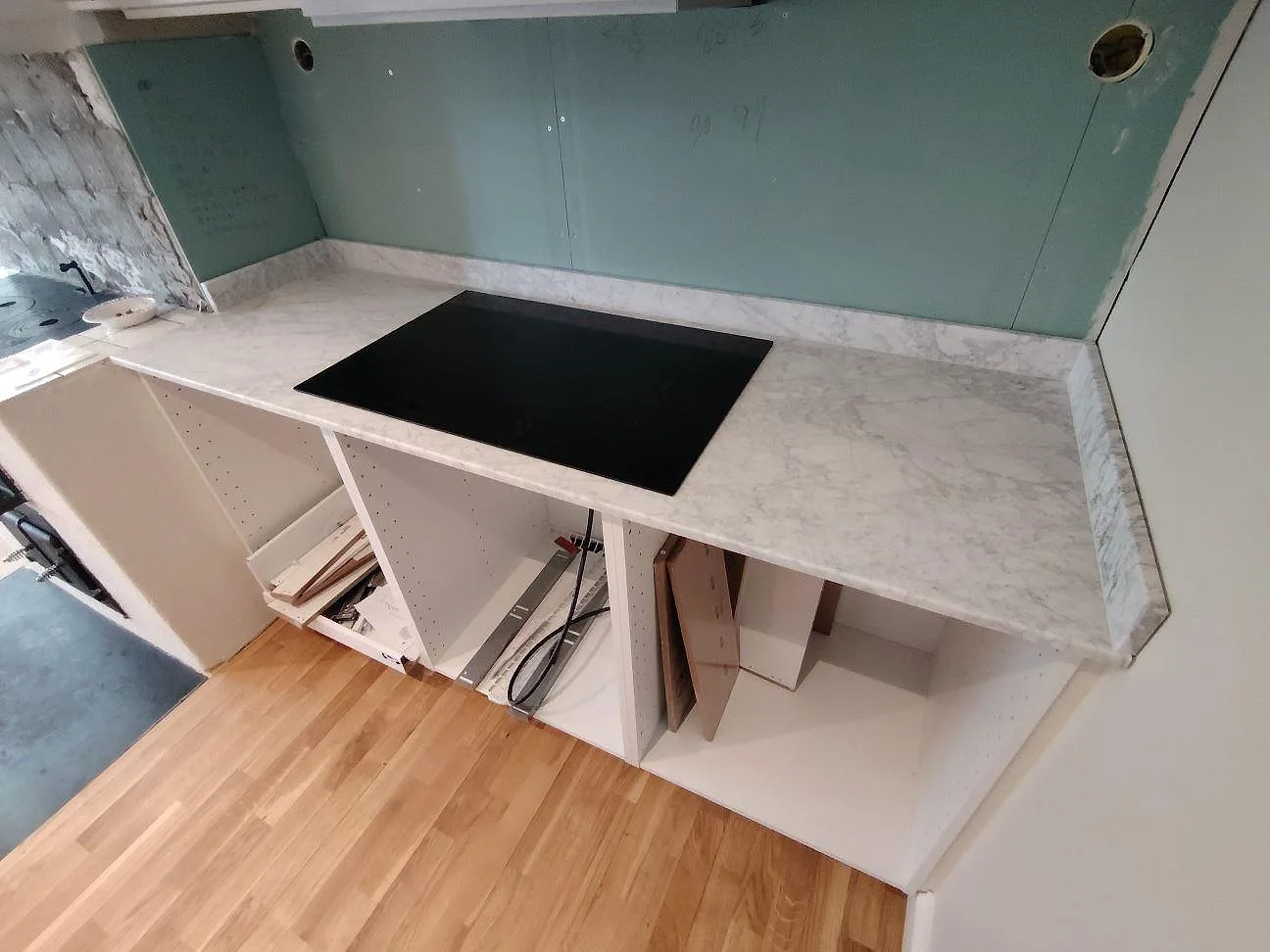 Køkkenbordplade i Carrara C, Saltsjö Boo – billede 4