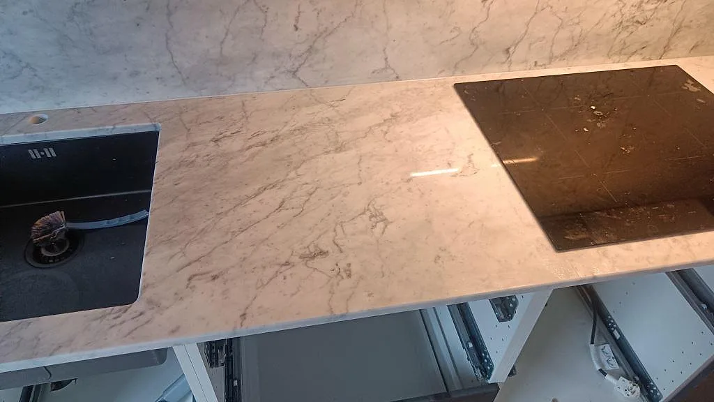 Køkkenbordplade i Carrara C, Skee – billede 4