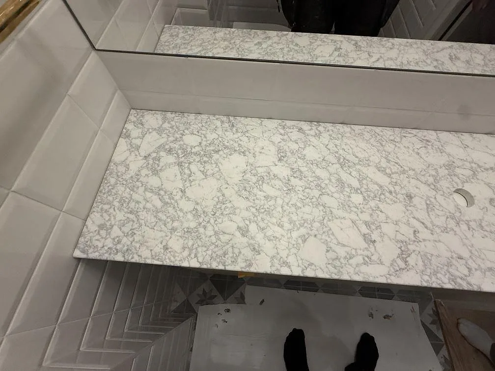 Bordplade i Carrara C, Stockholm – billede 4