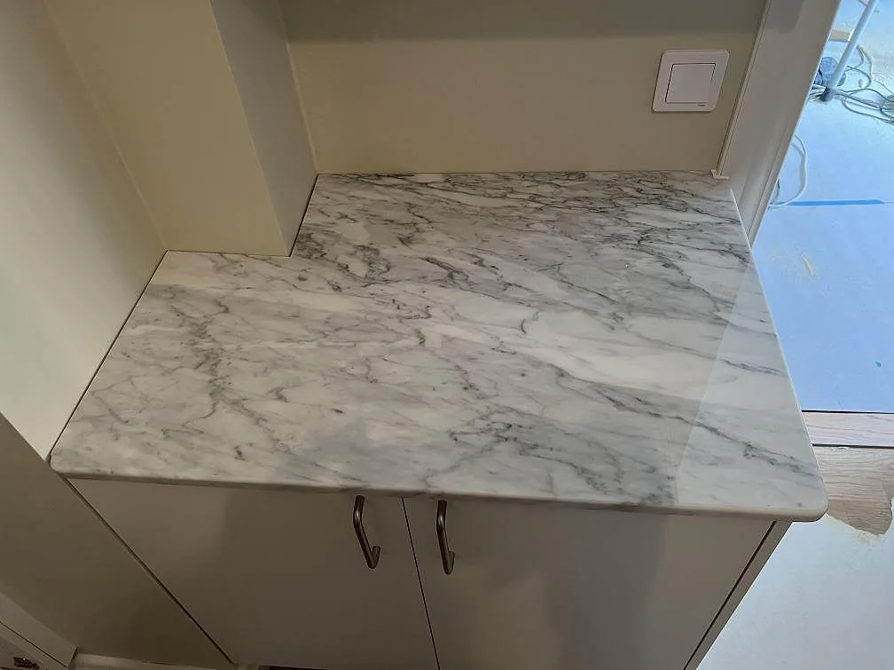 Køkkenbordplade i Carrara C, Trollhättan – billede 5