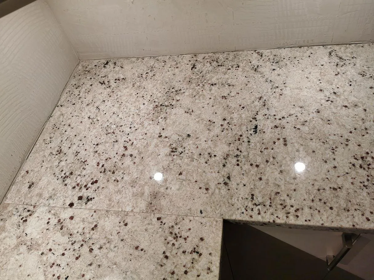 Køkkenbordplade i Colonial White, Lomma – billede 4