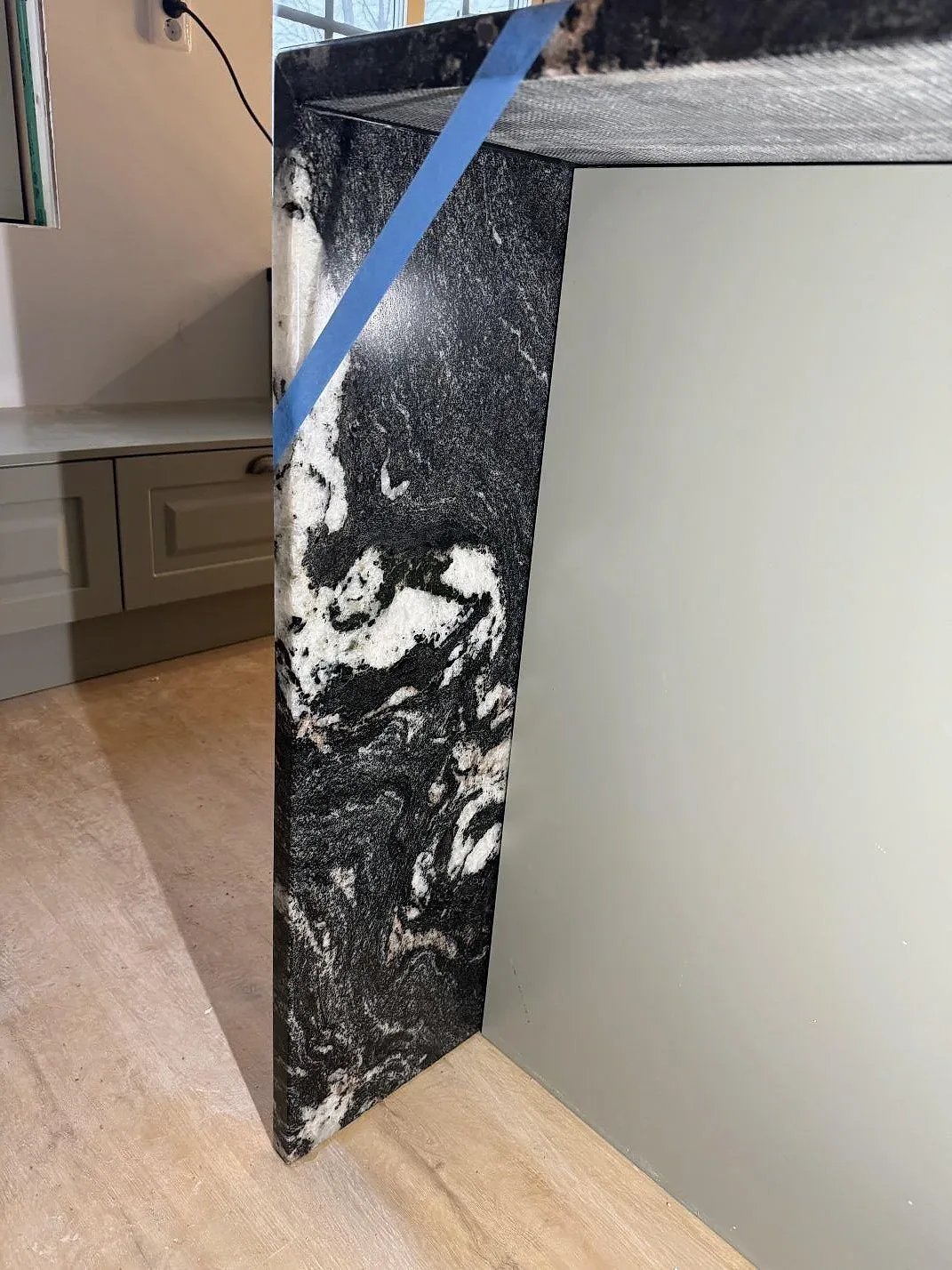 Køkkenbordplade i Cosmic Black, Älmhult – billede 7