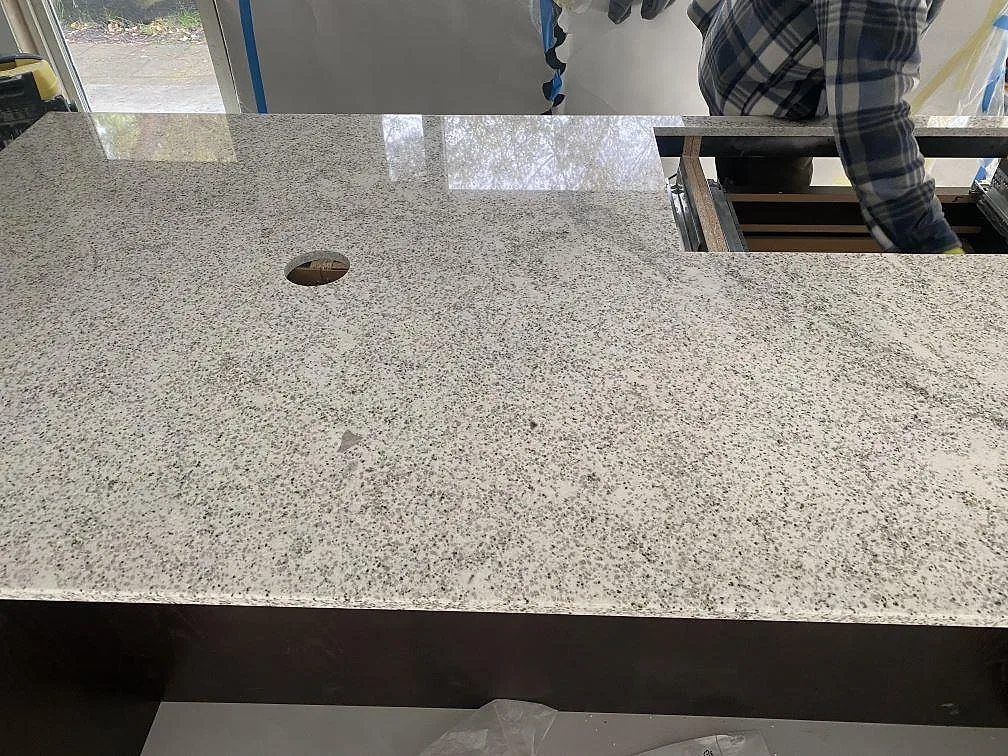 Køkkenbordplade i Cotton White, Höllviken – billede 8