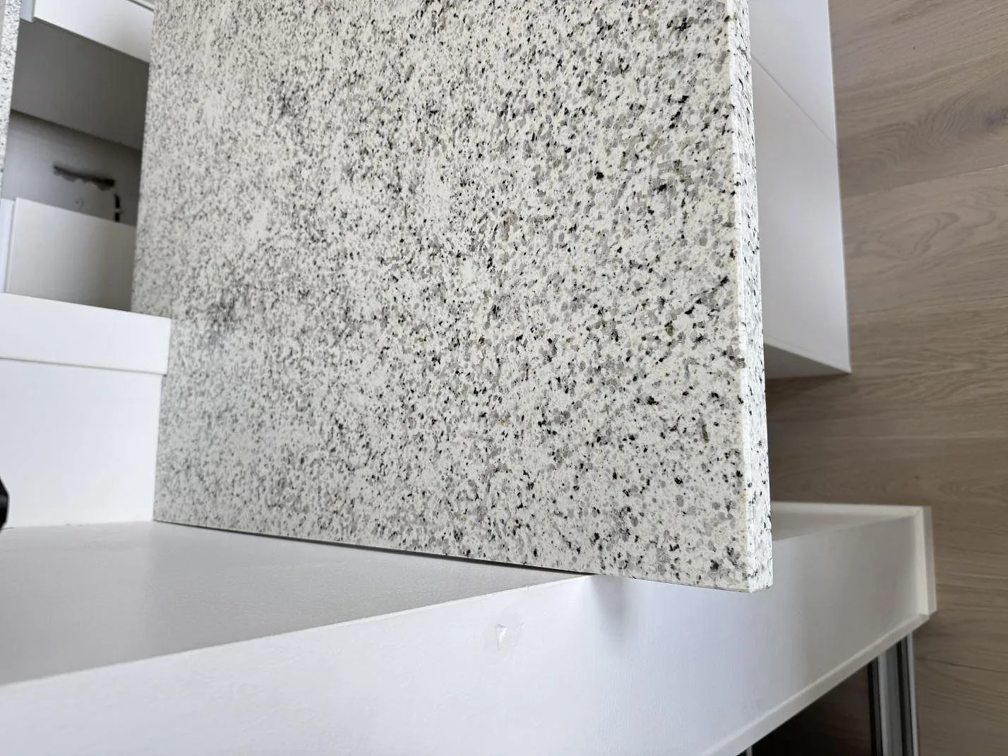 Køkkenbordplade i Cotton White, Lomma – billede 7