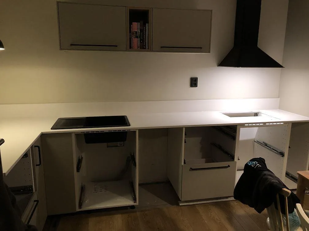 Køkkenbordplade i Crystal Diamond, Göteborg – billede 5