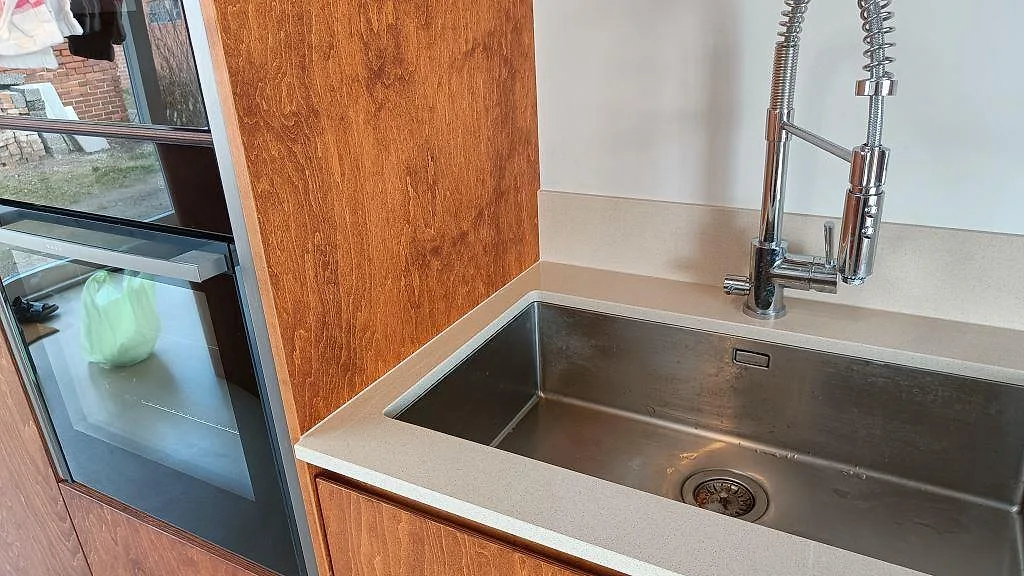 Gennemført projekt: Køkkenbordplade i Crystal Royal, Trelleborg.