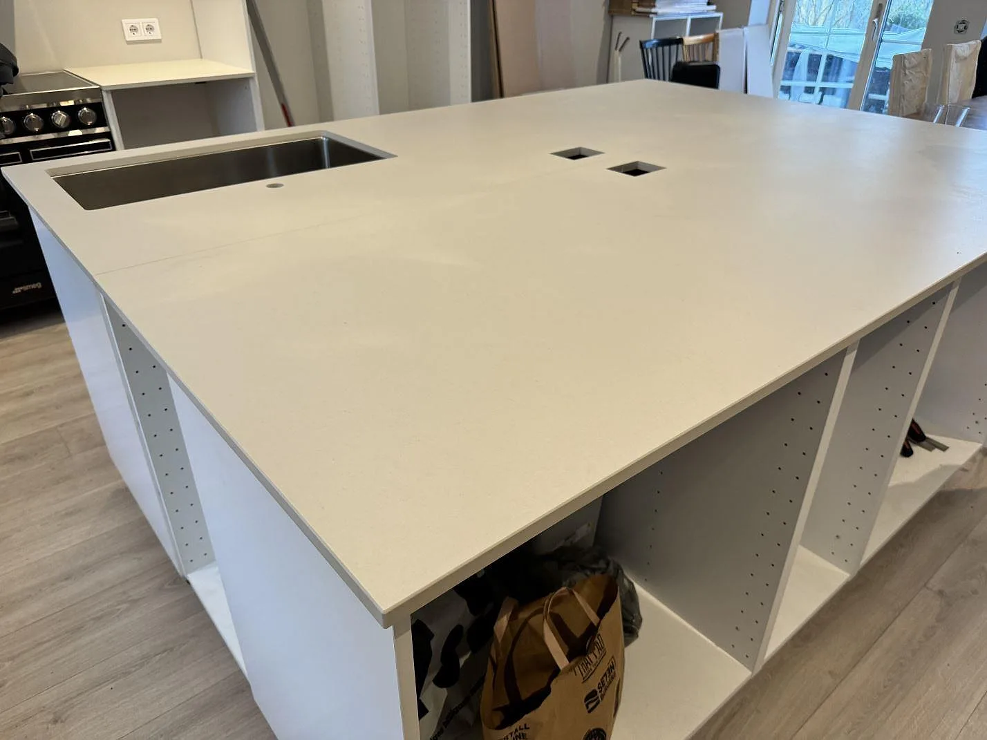 Køkkenbordplade i Dekton Aeris, Höllviken – billede 4