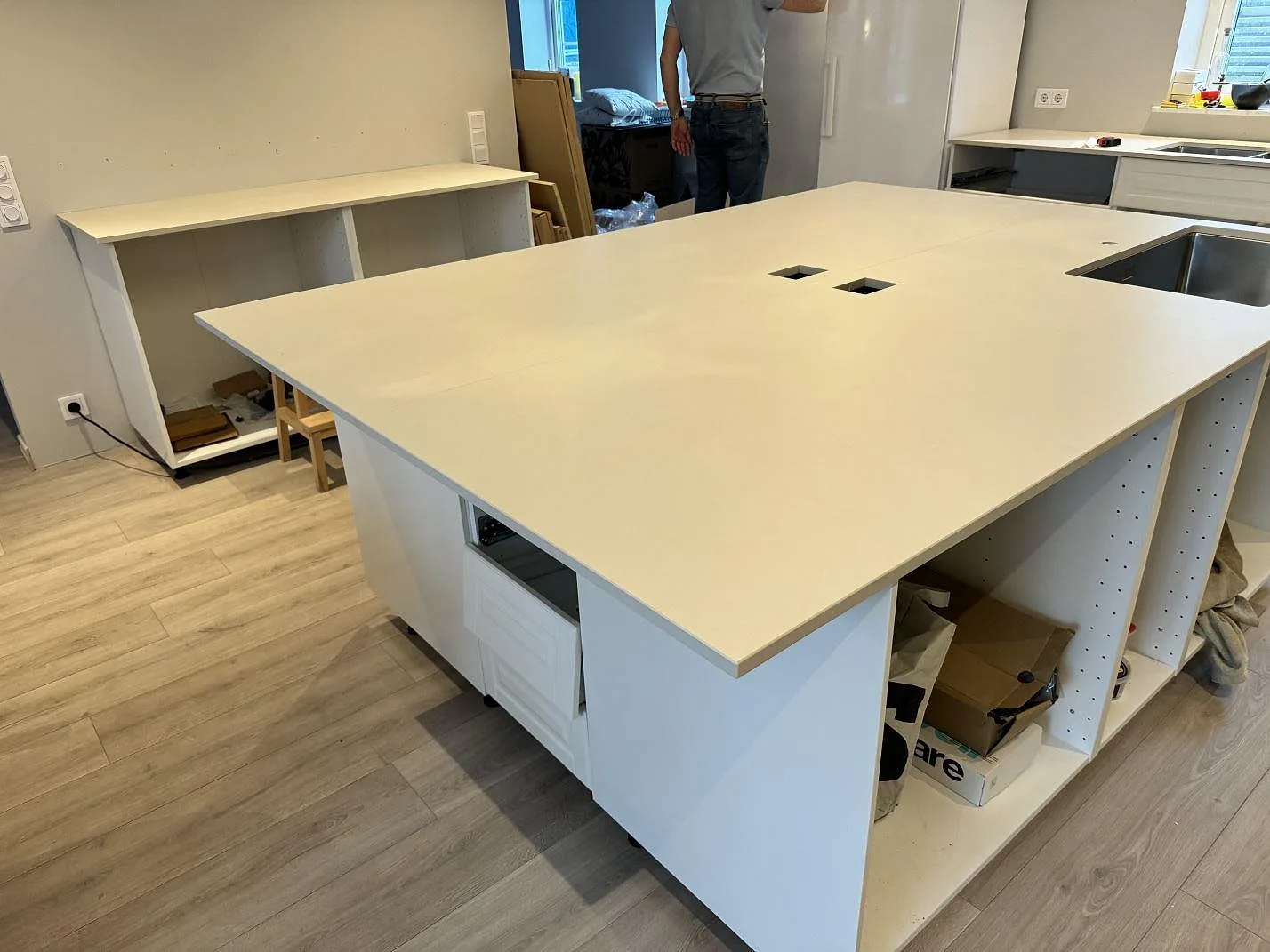 Køkkenbordplade i Dekton Aeris, Höllviken – billede 2
