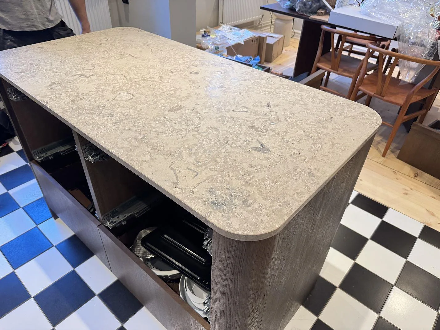 Køkkenbordplade i Dekton Aeris, Malmö – billede 2