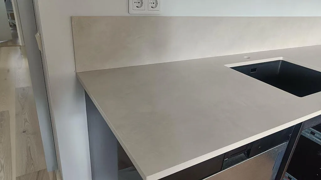 Køkkenbordplade i Dekton Albarium, Bunkeflostrand – billede 2