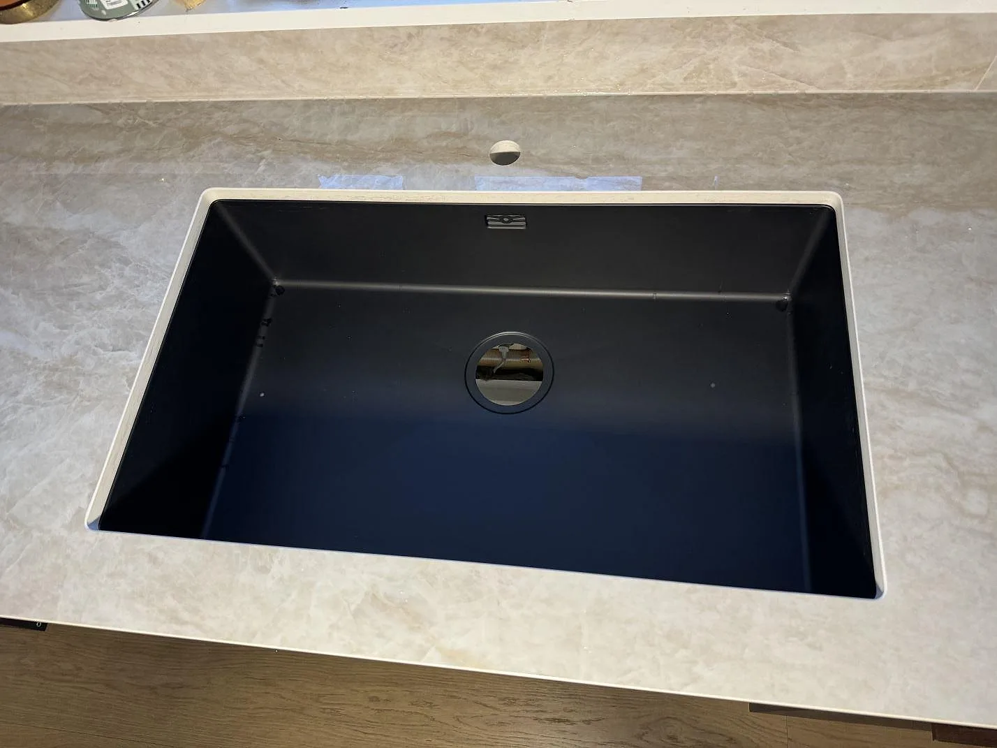 Køkkenbordplade i Dekton Arga, Åryd – billede 8