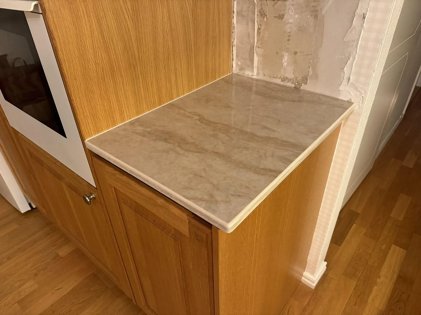 Køkkenbordplade i Dekton Arga, Ängelholm – billede 8