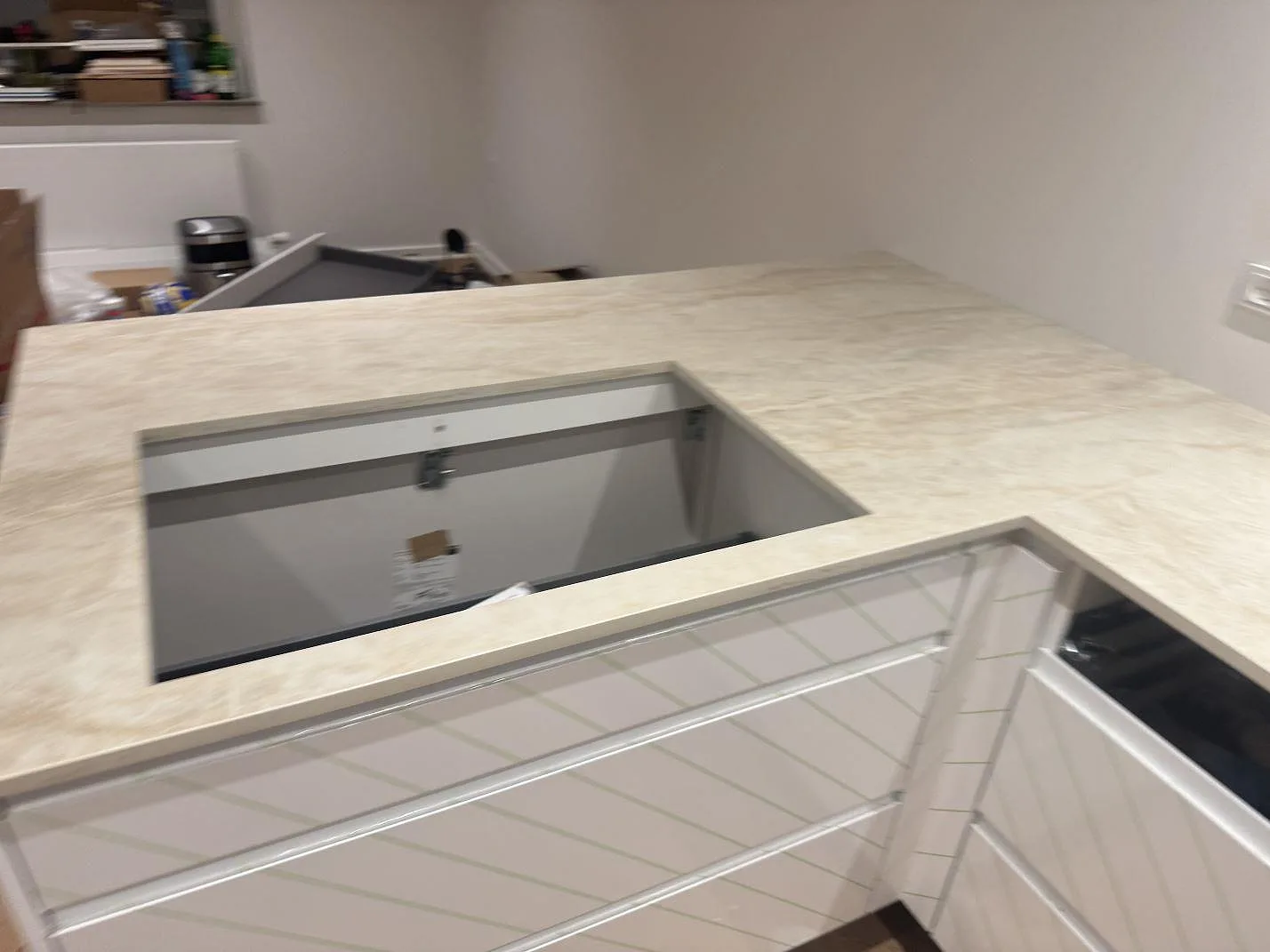Køkkenbordplade i Dekton Arga, Albertslund – billede 8