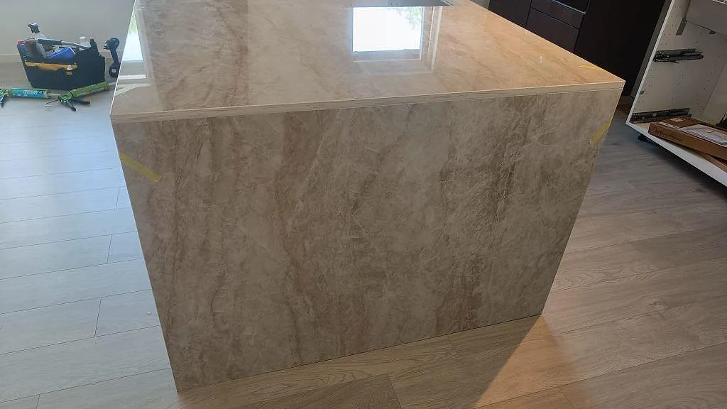 Køkkenbordplade i Dekton Arga, Alvesta – billede 3