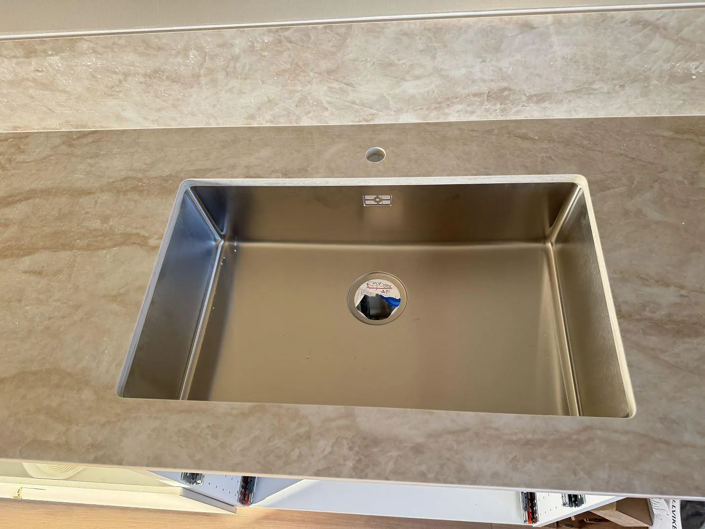 Køkkenbordplade i Dekton Arga, Bankeryd – billede 7