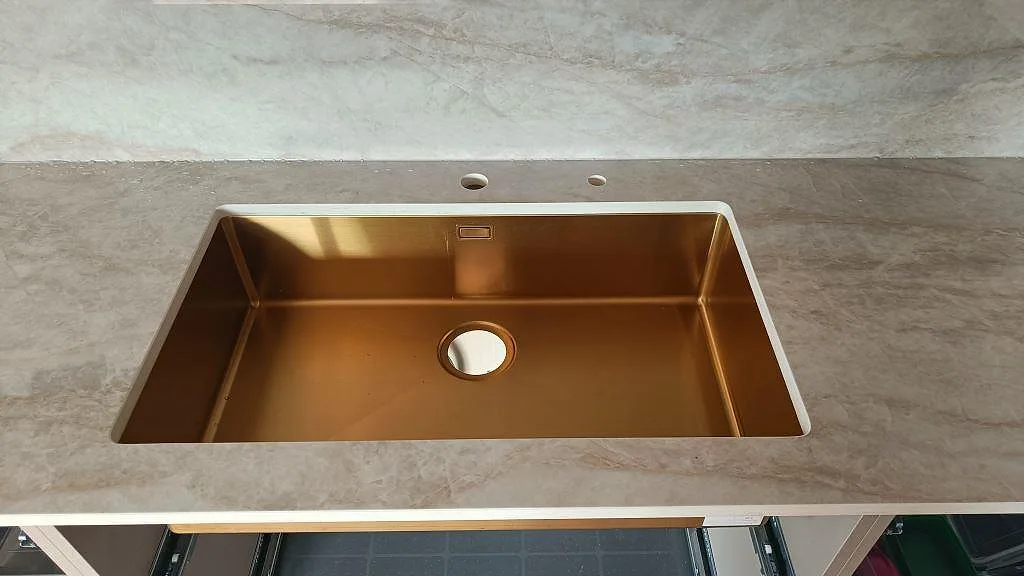 Køkkenbordplade i Dekton Arga, Barsebäck – billede 3