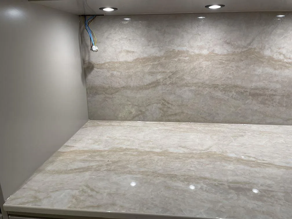 Køkkenbordplade i Dekton Arga, Billdal – billede 2