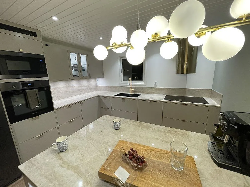 Køkkenbordplade i Dekton Arga, Billdal