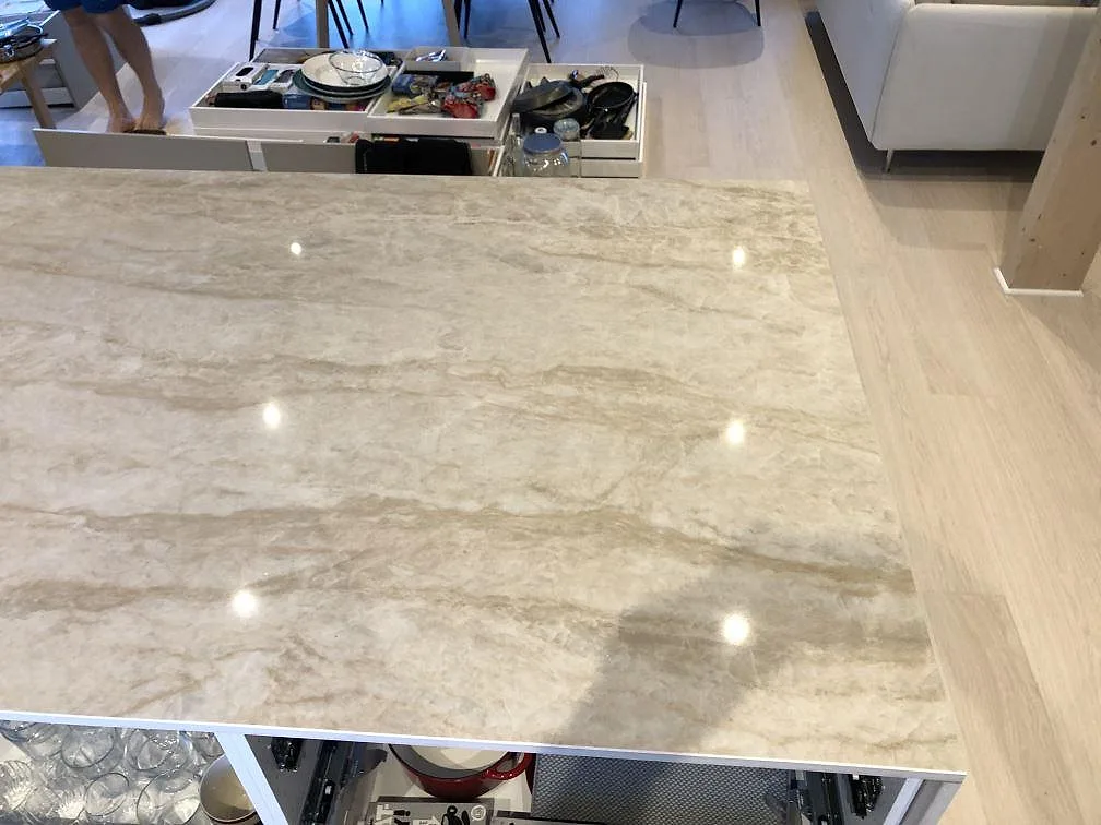 Køkkenbordplade i Dekton Arga, Borås – billede 5