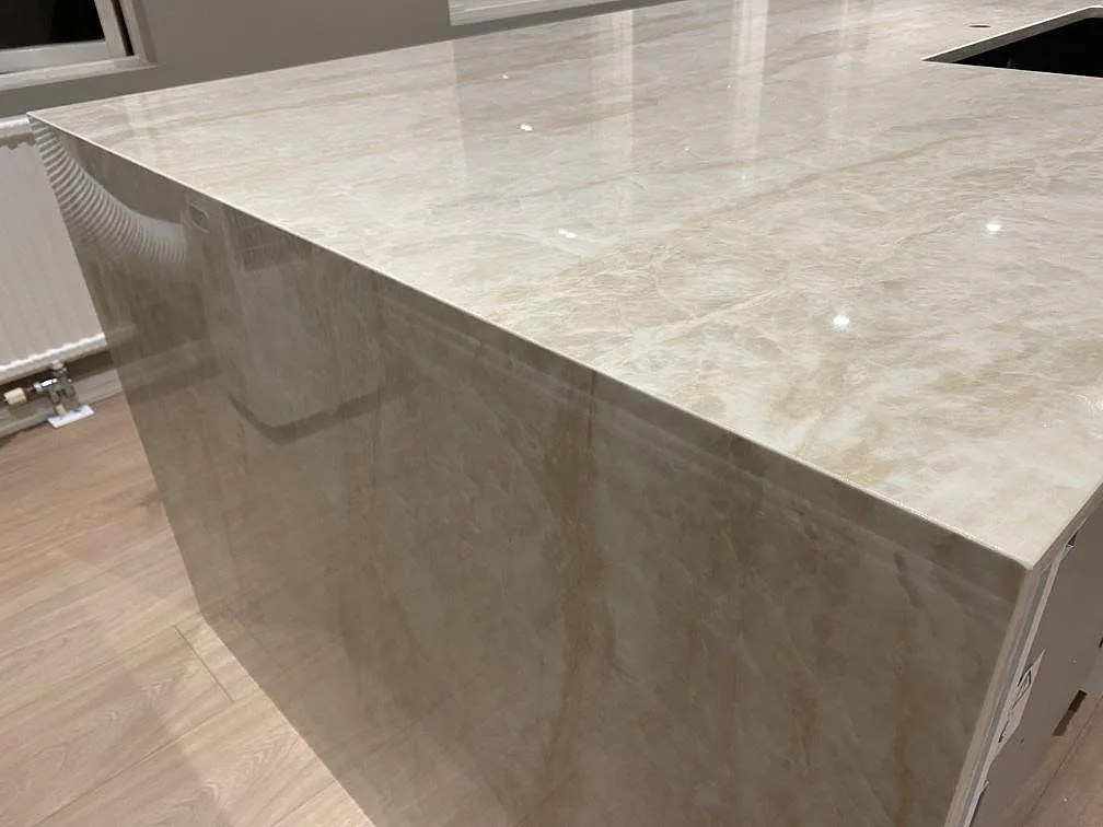 Køkkenbordplade i Dekton Arga, Fjärås – billede 7