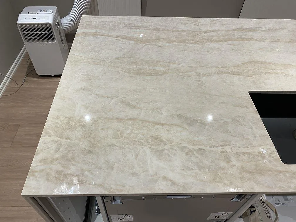 Køkkenbordplade i Dekton Arga, Fjärås – billede 6