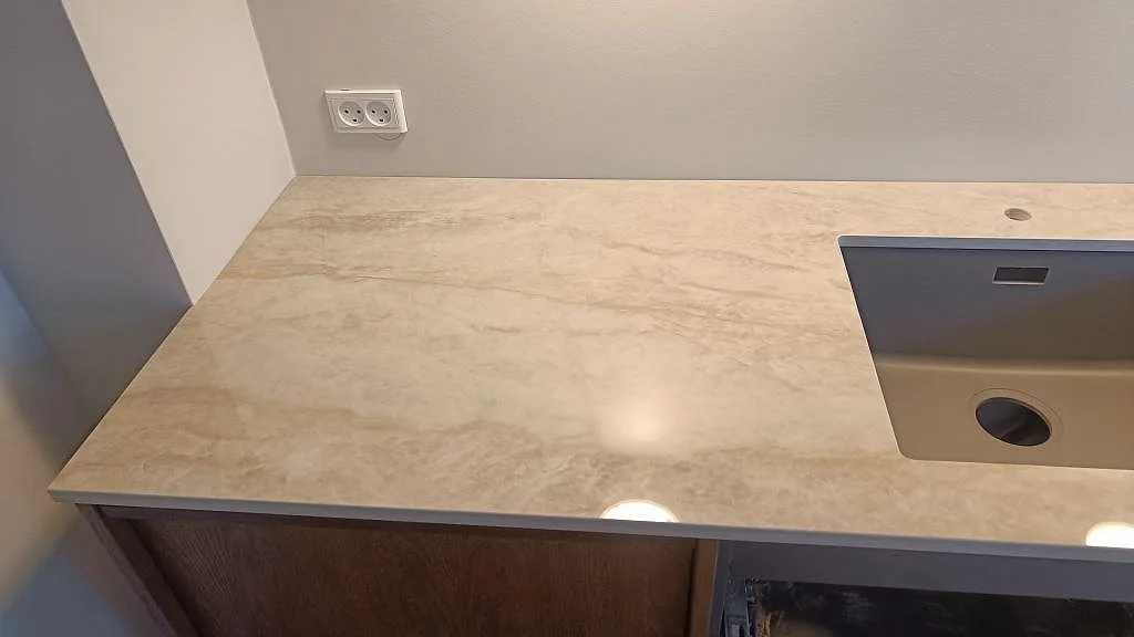 Køkkenbordplade i Dekton Arga, Frederiksberg