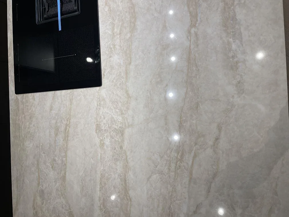 Køkkenbordplade i Dekton Arga, Frillesås – billede 3