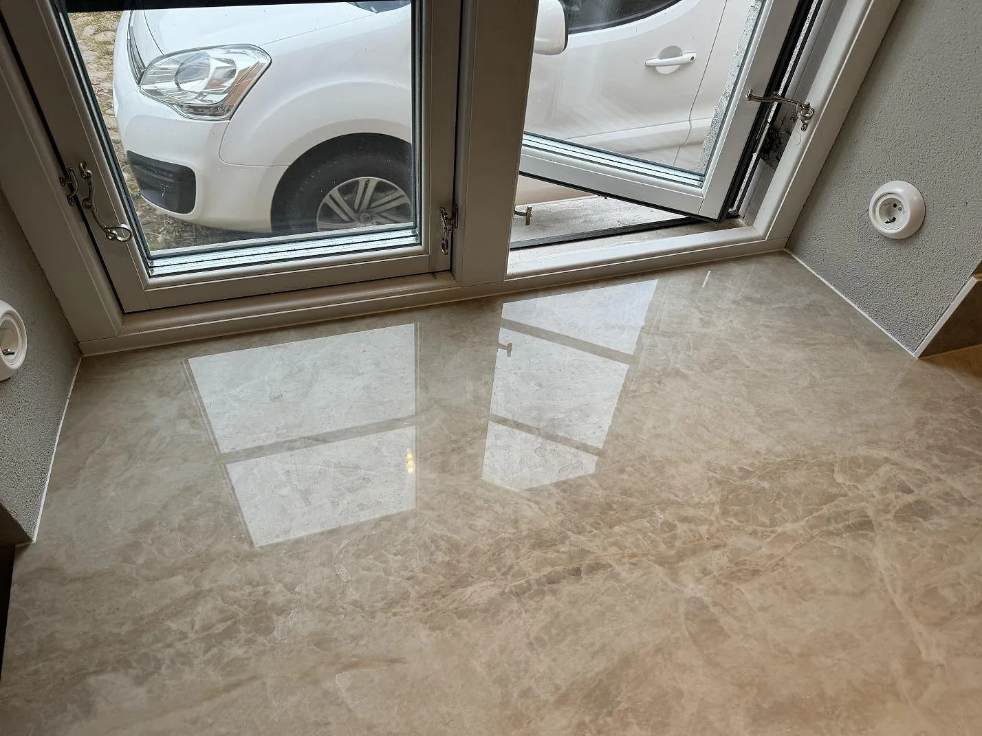 Køkkenbordplade i Dekton Arga, Gärsnäs – billede 8