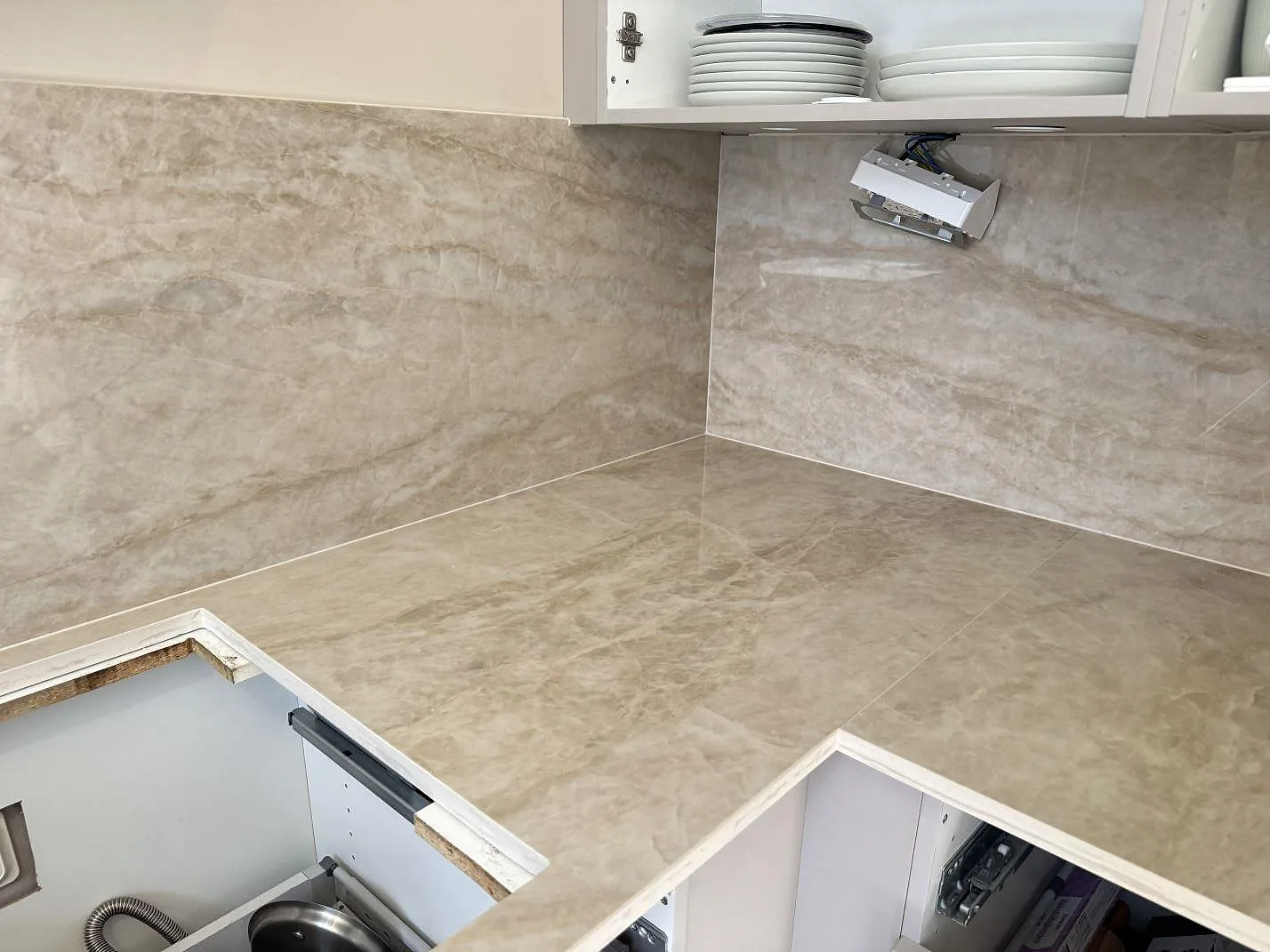 Køkkenbordplade i Dekton Arga, Göteborg – billede 5
