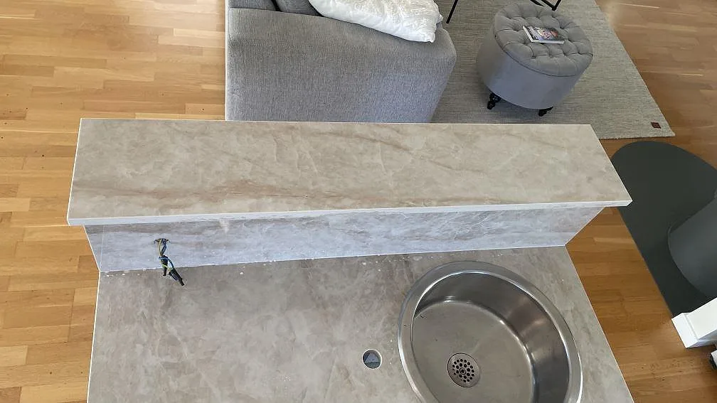 Køkkenbordplade i Dekton Arga, Hasslö – billede 4