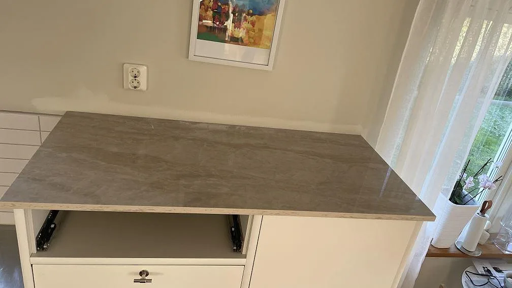 Køkkenbordplade i Dekton Arga, Hasslö – billede 6