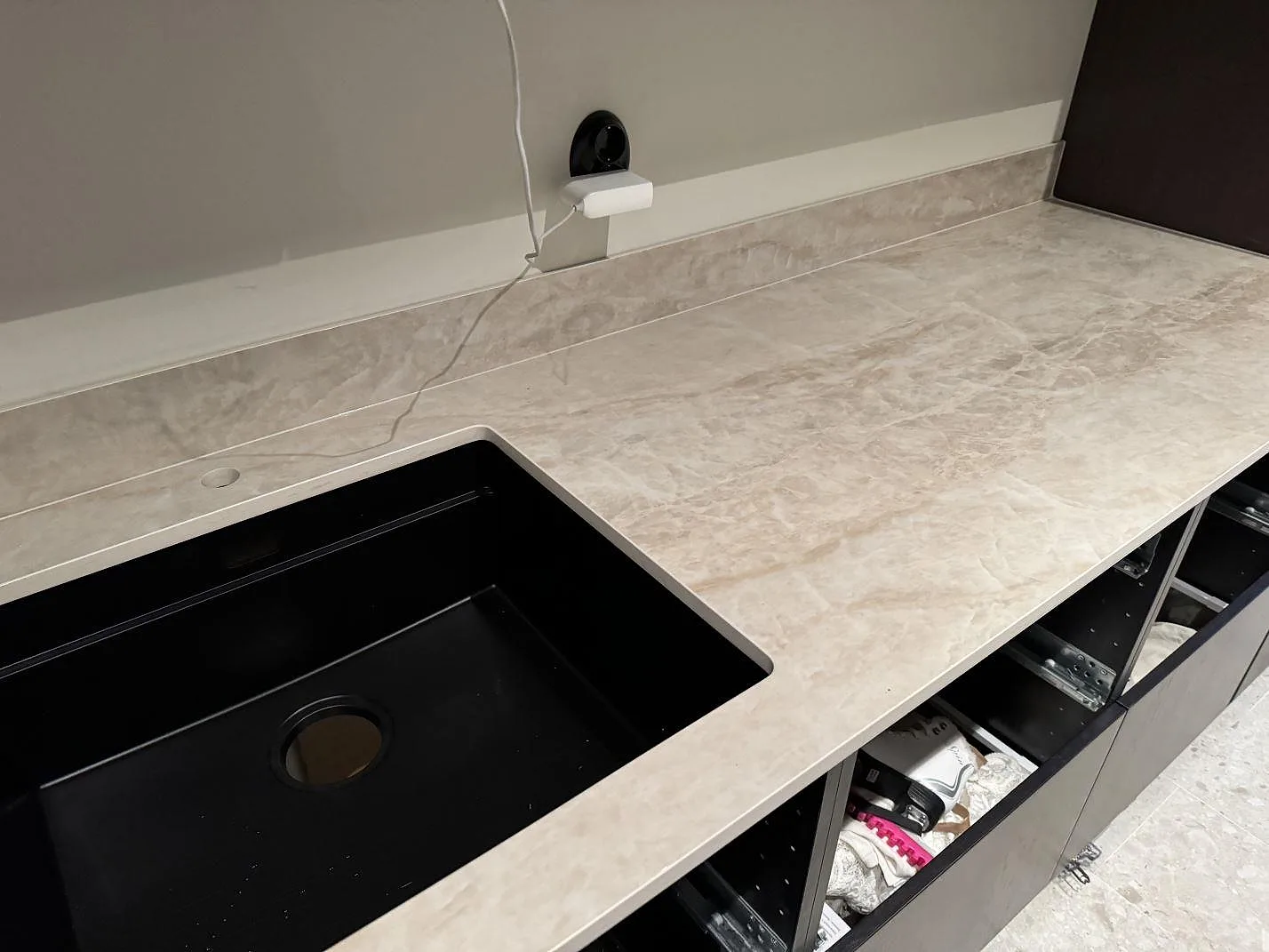 Køkkenbordplade i Dekton Arga, Höllviken