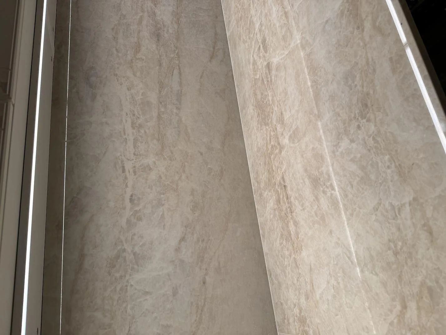 Bordplade i Dekton Arga, Höllviken – billede 7