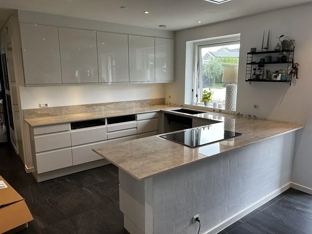 Køkkenbordplade i Dekton Arga, Hörby